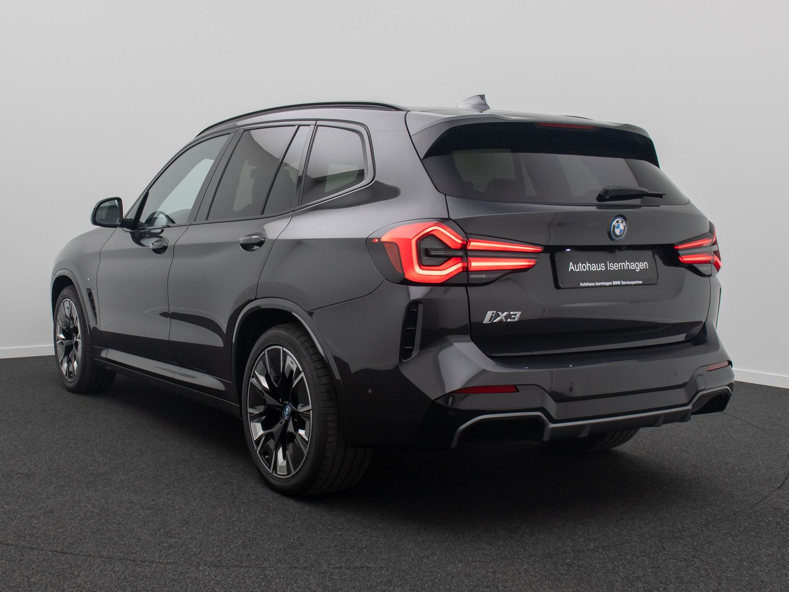 Fahrzeugabbildung BMW iX3 Impressive M Sport 360° HUD DAB Panorama 20"