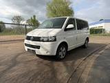 Volkswagen T5 Kombi 9 Sitzer - Volkswagen T5 Kombi aus 2010