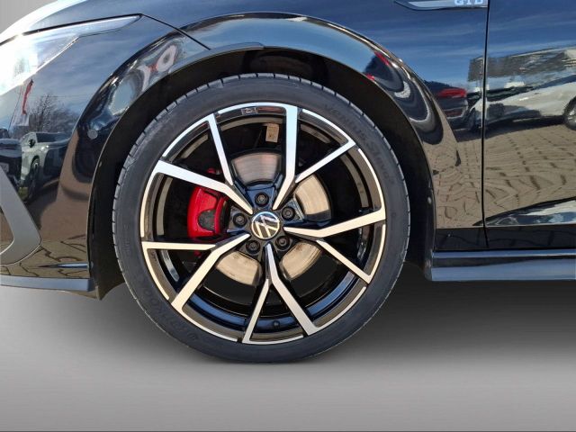 GOLF VIII GTD DSG AZV+NAVI+IQ.LIGHT+CAM+DCC