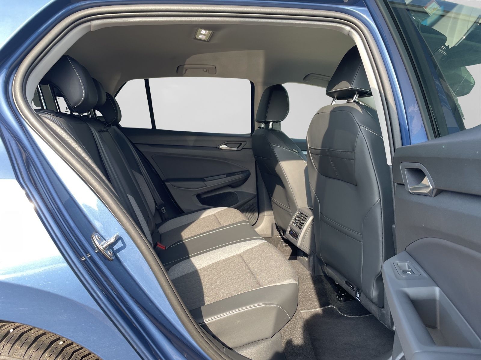 Volkswagen Golf - Bild 6