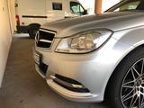 Mercedes-Benz 200
