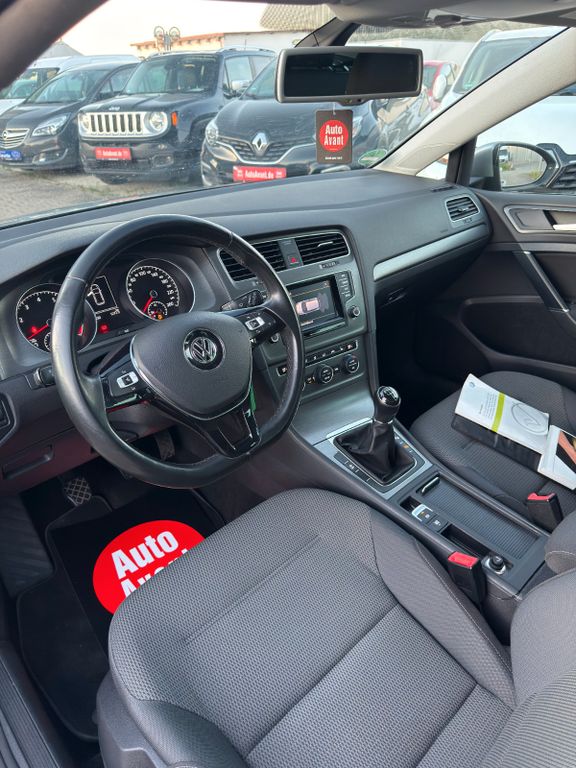 VW Golf - Bild 11