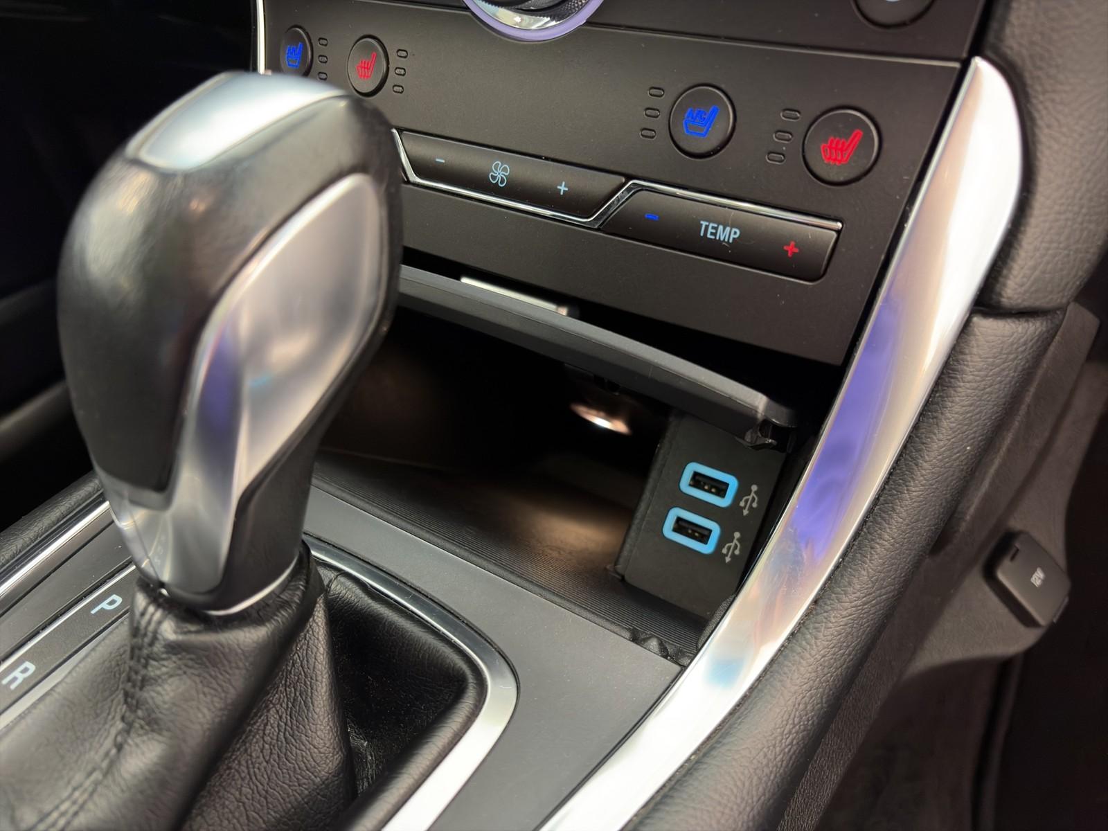 Ford Edge ST-Line 4x4 +AHK+LED+PANORAMA+KLIMA+LM+ZV++