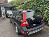 Volvo XC70 D5 AWD Momentum  Automatik AHK - Volvo XC70: Schwarz