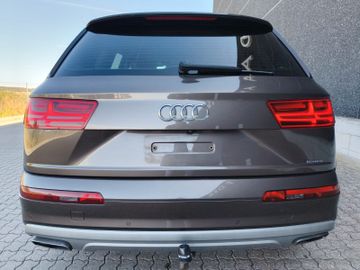 Audi Q7 - 5