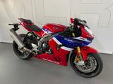 Honda CBR1000RR-R Fireblade SP - HONDA MOTORRAD