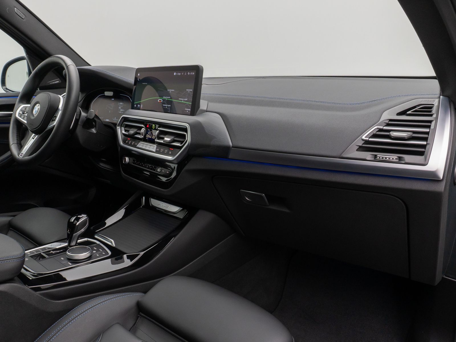 Fahrzeugabbildung BMW X3 xD30i  M Sport Panorama Laser 360°HUD DAB H/K