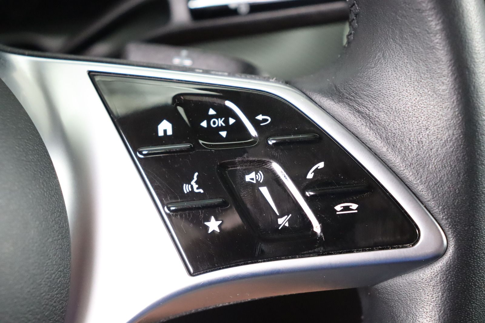 Fahrzeugabbildung Mercedes-Benz C 220 T d 4Matic * LED * Memory * DAB