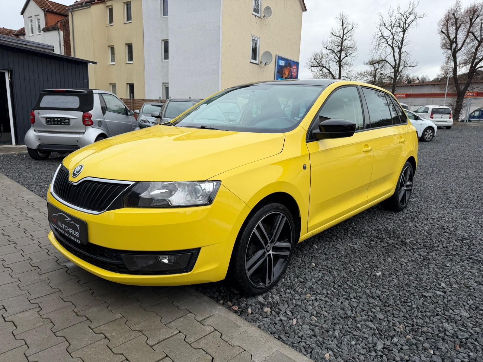 Skoda Rapid Spaceback Style Plus*EU5*1HA*PDC*SHZ*NAVI*