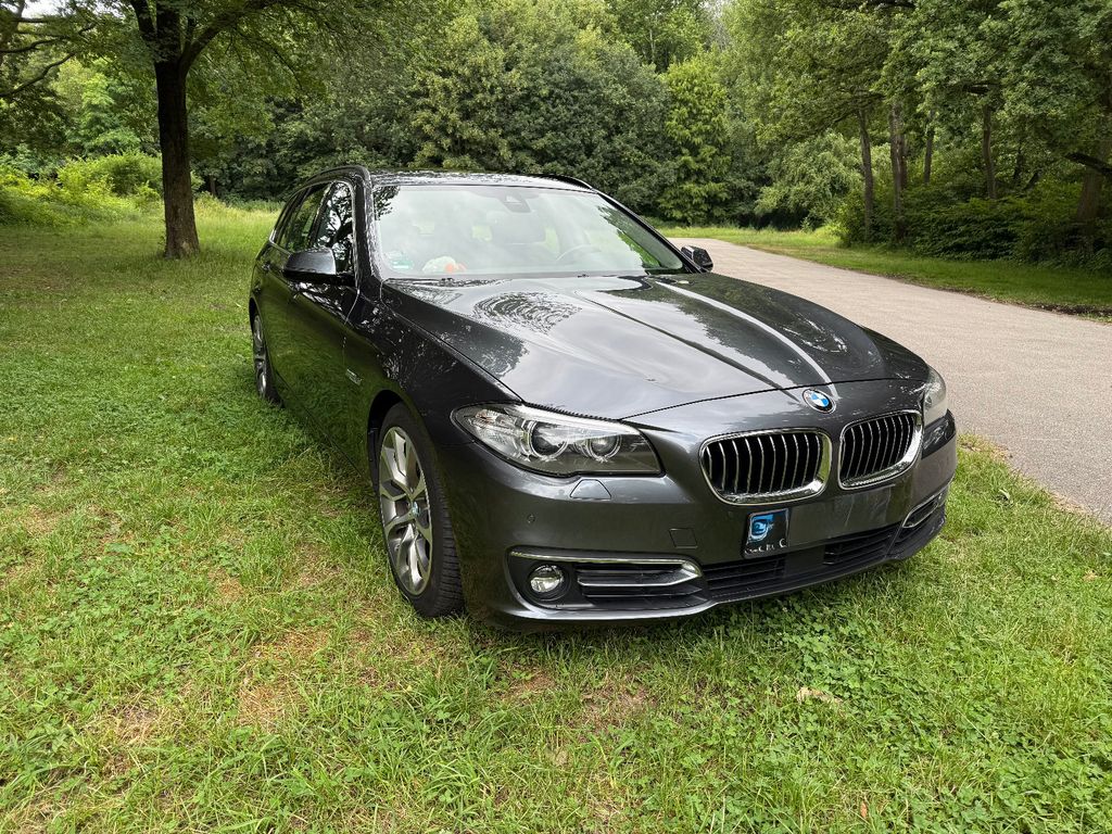 Image of BMW 530