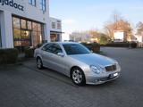 Mercedes-Benz E 220 CDI AVANTGARDE Scheckheftgepflegt - Mercedes-Benz E 220 aus 2006: Cdi