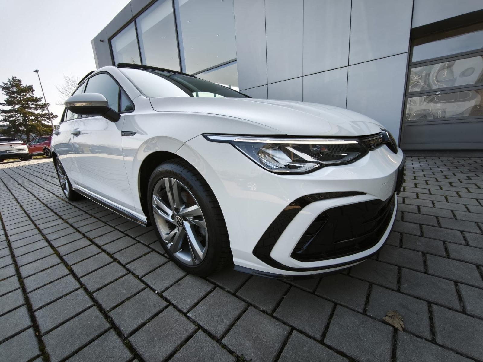 Volkswagen Golf VIII Lim. R-Line