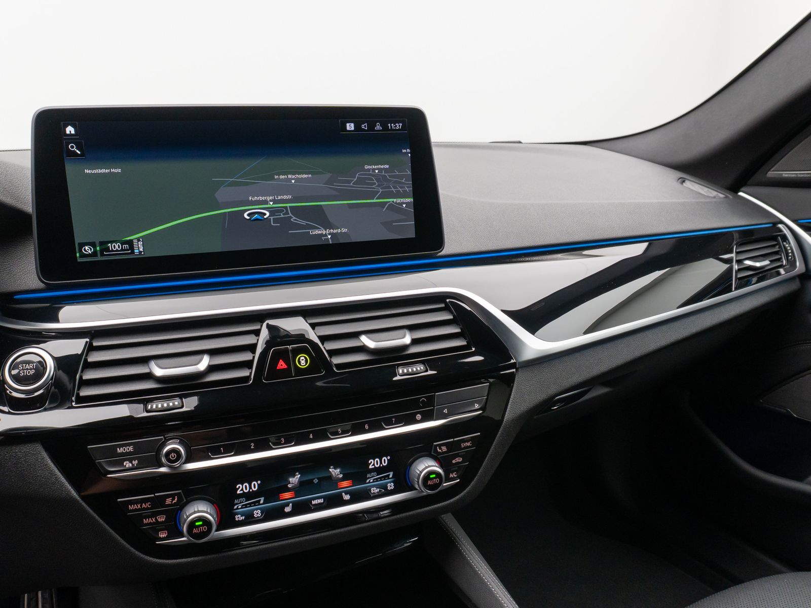 Fahrzeugabbildung BMW 530e xD M Sport 360°Laser HUD DAB H/K AHK Komfor