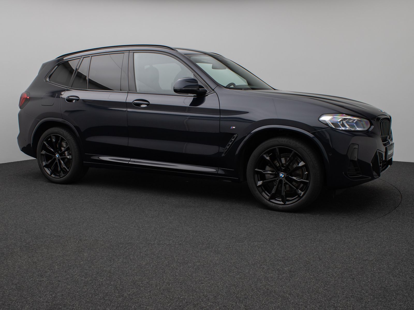 Fahrzeugabbildung BMW X3 xD20d M Sport Panorama Kamera Laser HUD HiFi