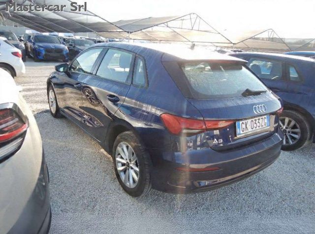 Audi AUDI A3 A3 Sportback 30 2.0 tdi Business s-troni imagem 3