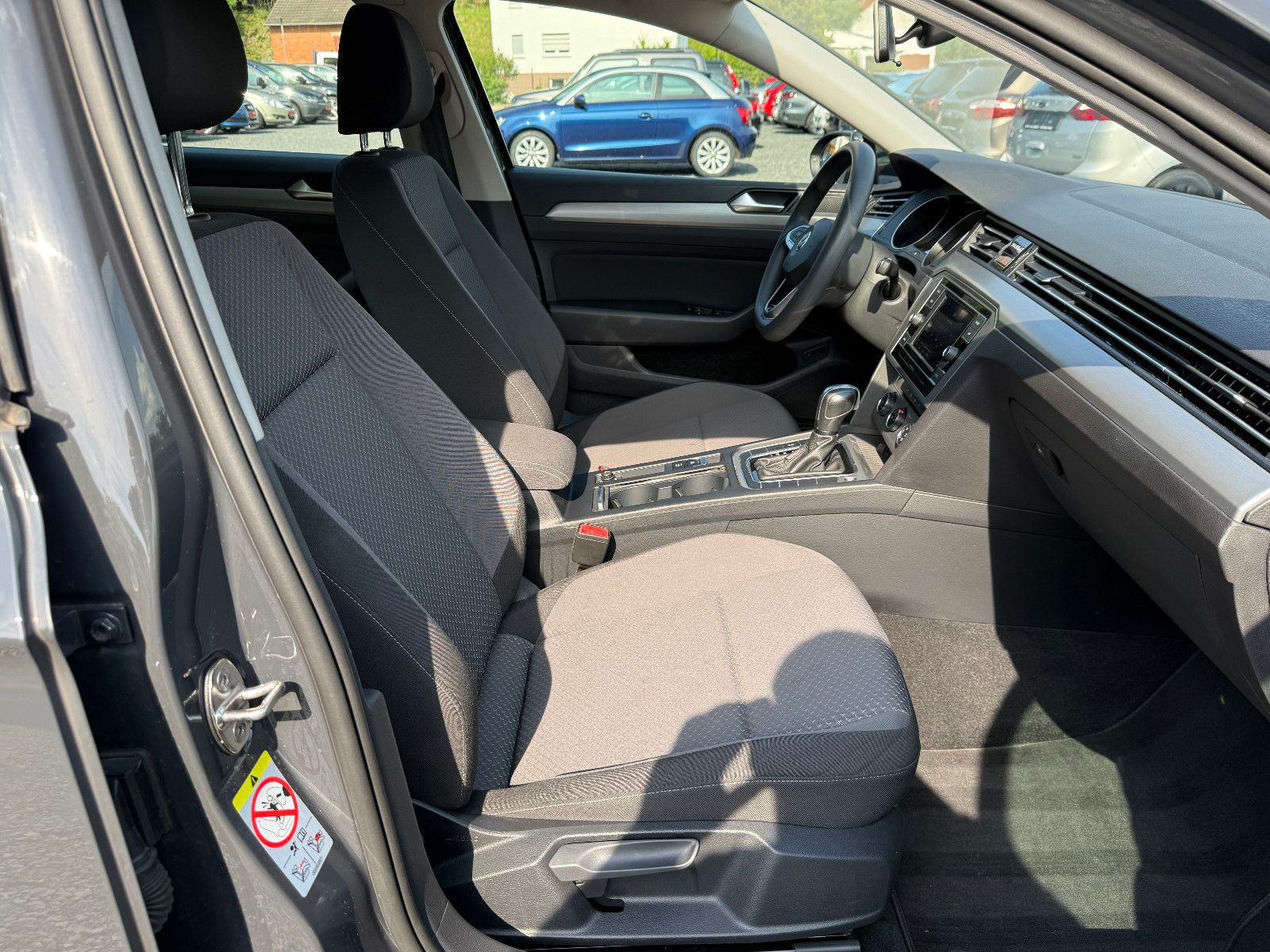 VW Passat Variant Passat 2.0 TDI Variant AUTOMATIK/KLIMA/AHK – Foto 10