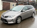 Toyota Auris Touring Sports Euro5-D-4D S/S Comfort - Toyota Auris Touring Sports mit Diesel-Antrieb