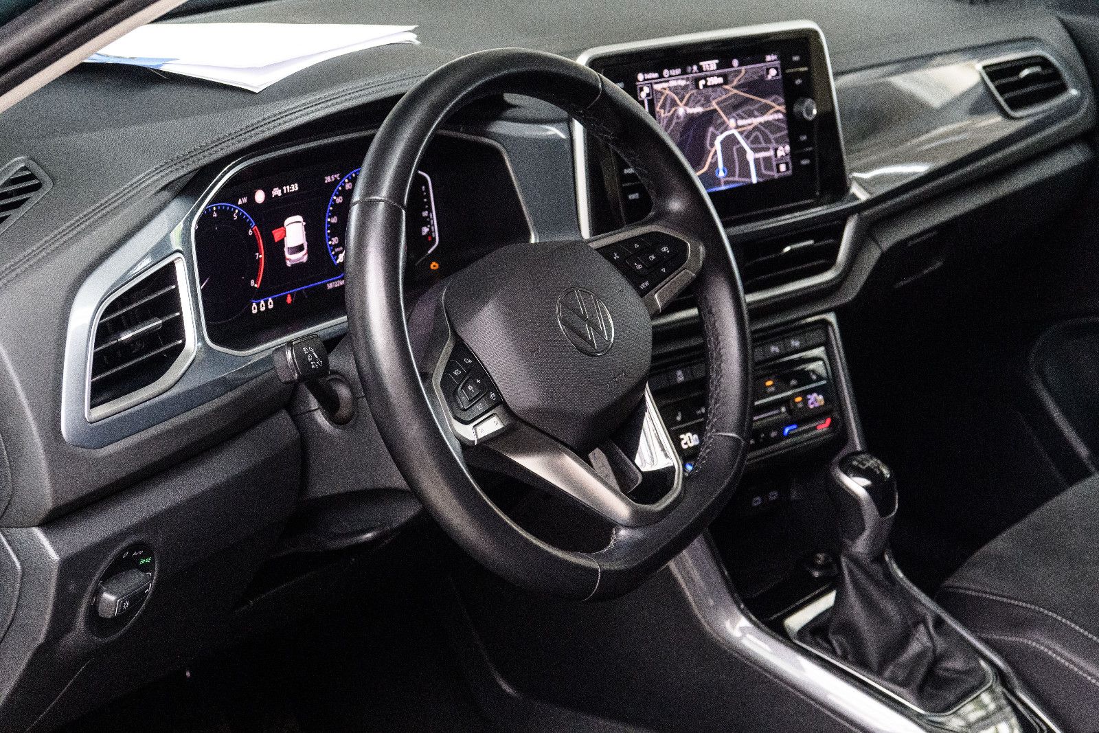 Fahrzeugabbildung Volkswagen T-Roc Style+Navi+We Connect+LED-Plus+ACC+