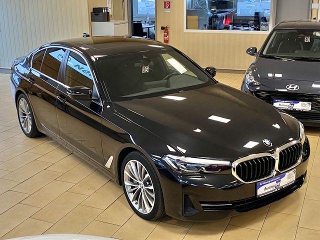 BMW 530 e Facelift*Cockpit*LED*Navi*Ambiente