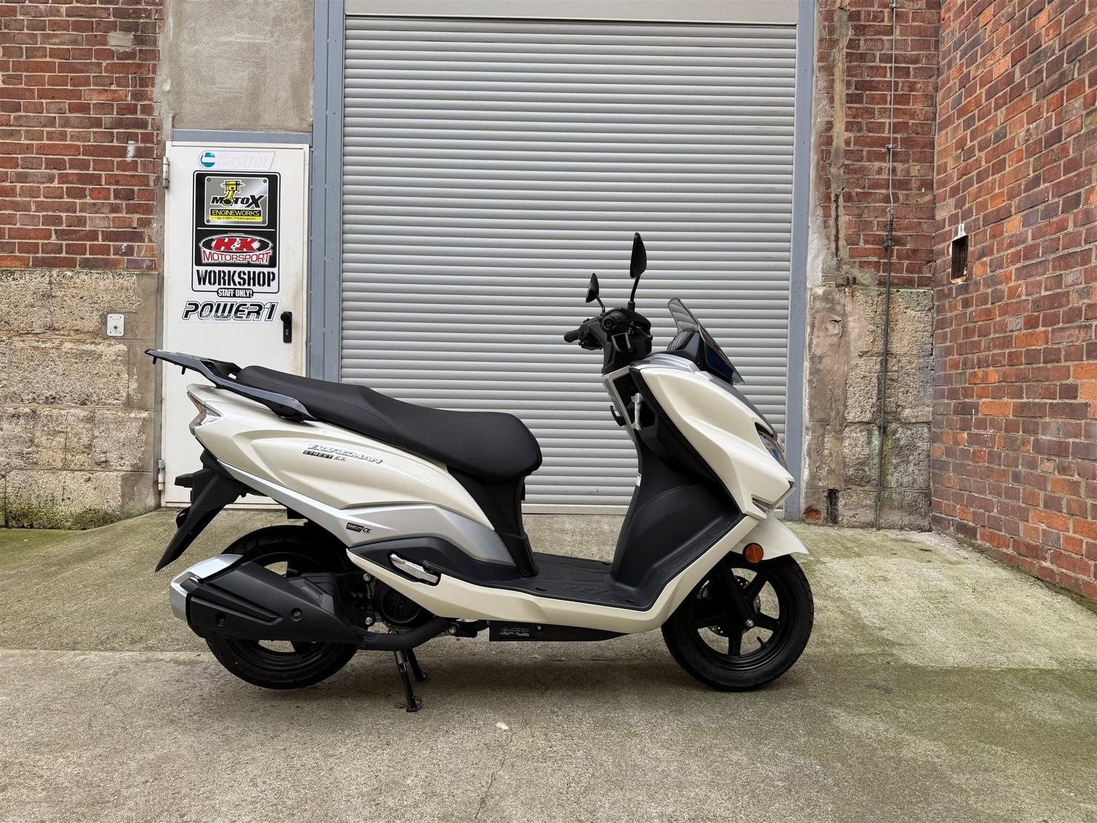 Suzuki Burgman Street 125EX