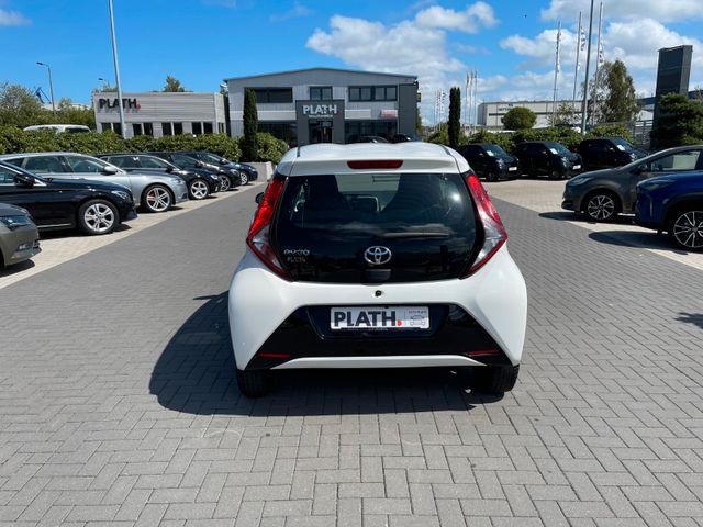 Toyota Aygo  x-play connect