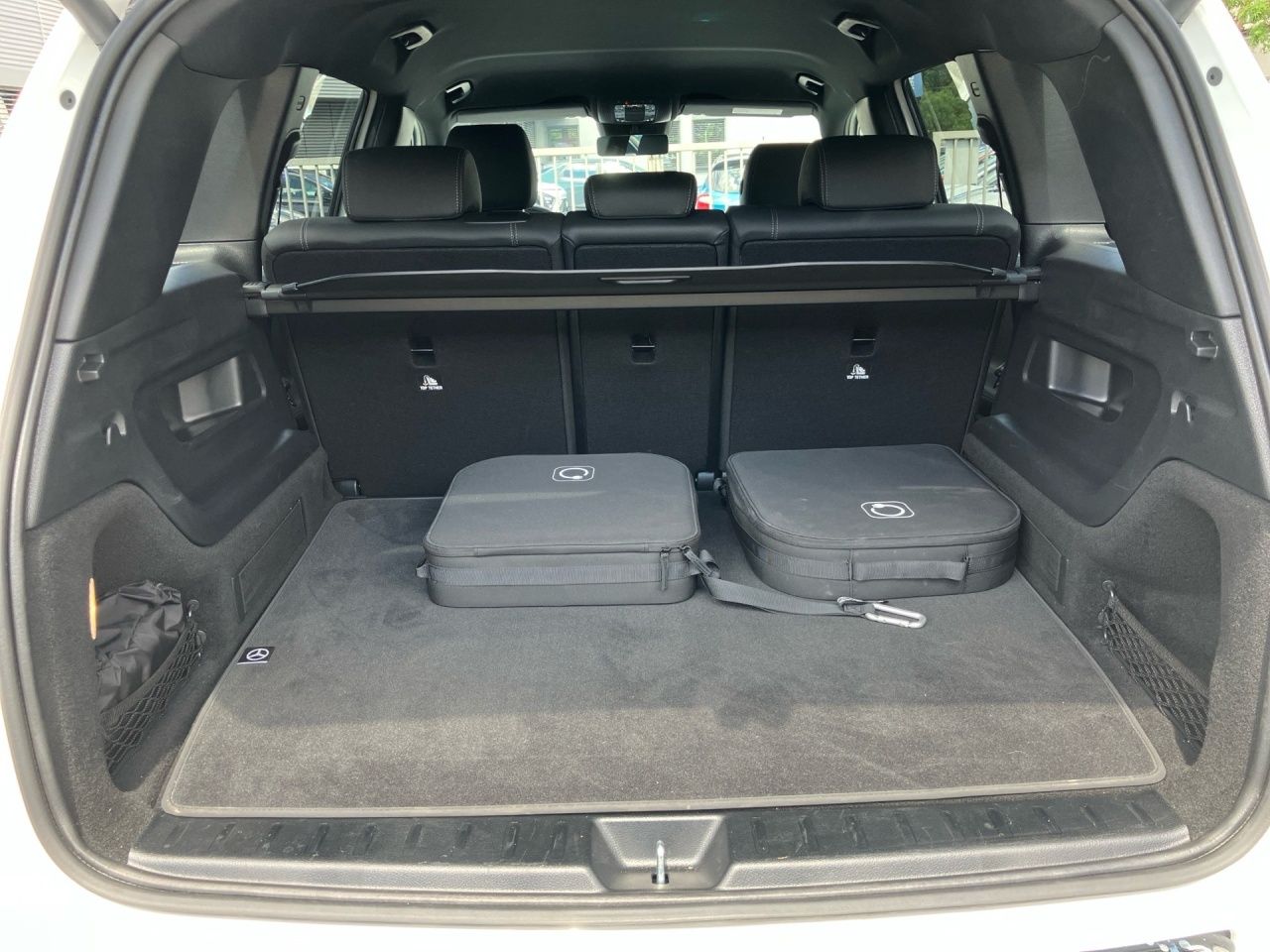 Fahrzeugabbildung Mercedes-Benz EQB 250+ BONUS+VERKEHRSZEICH+LENKRADHEIZ+AMBIENT
