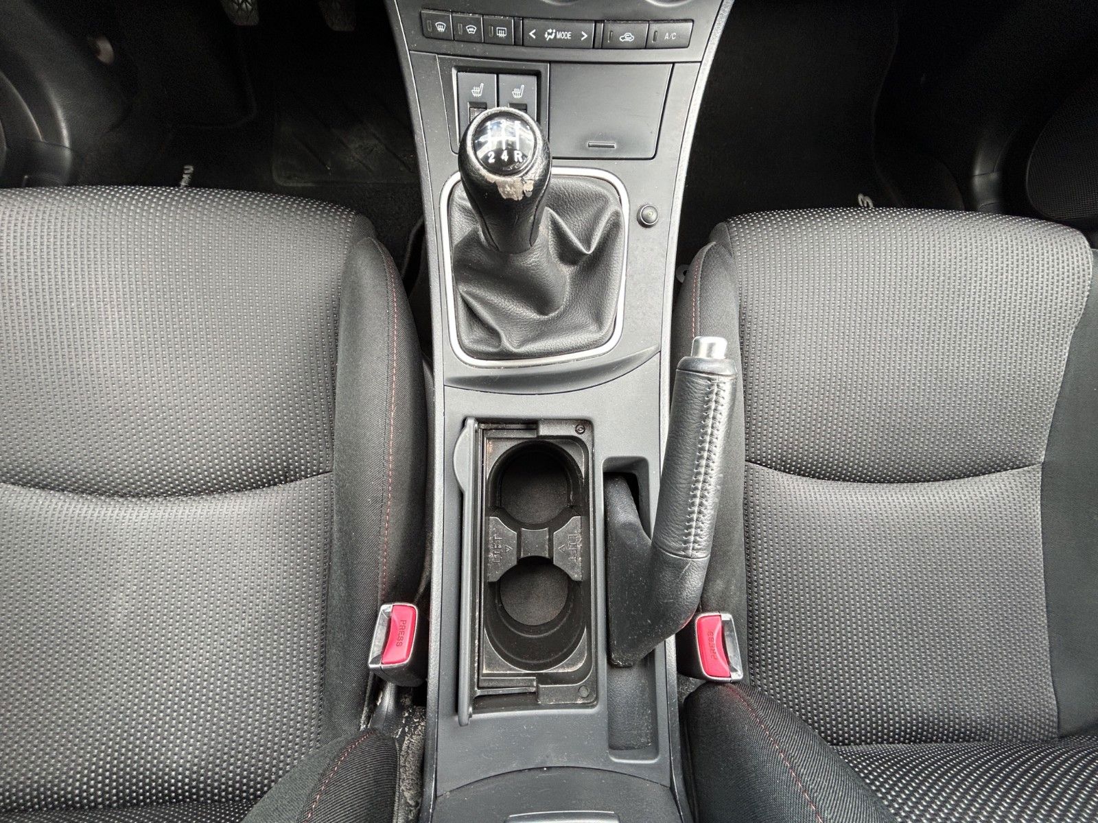 Fahrzeugabbildung Mazda 3 Lim. Kenko/Shz./2x PDC/ Tüv & Service Neu !! /