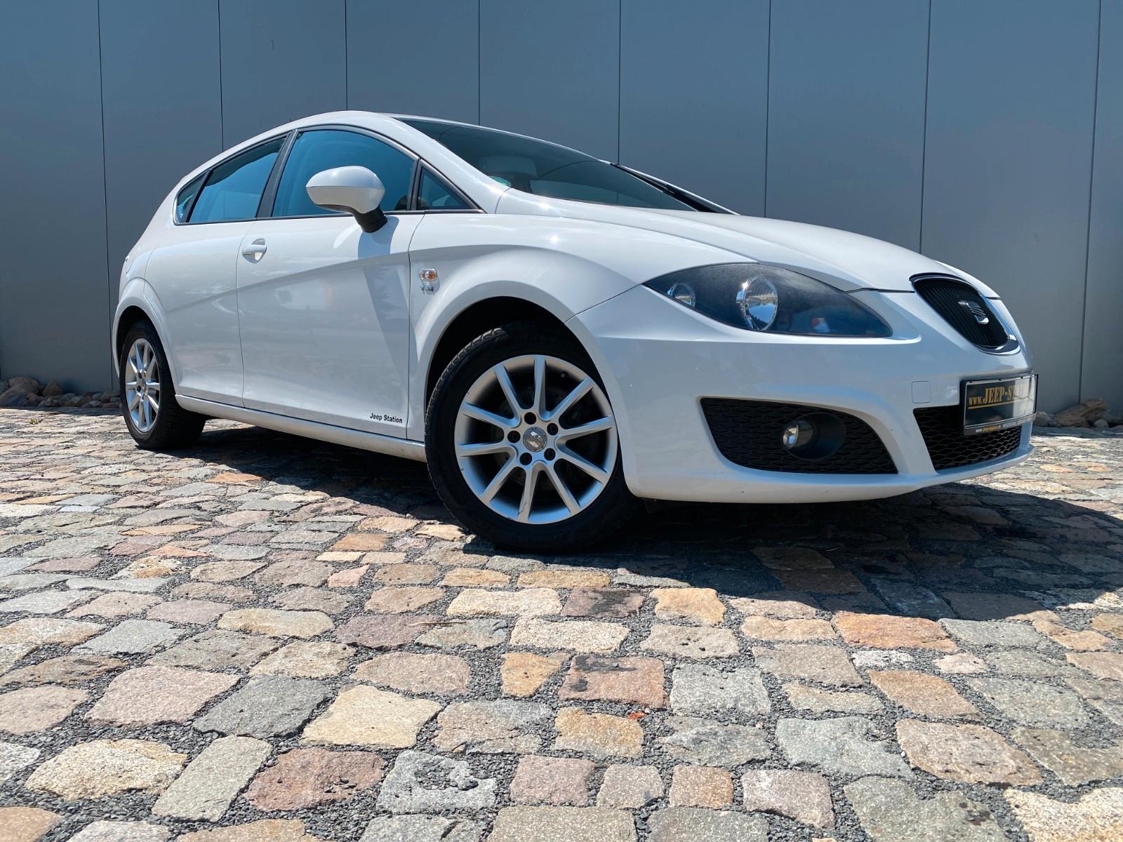 Seat LEON STYLE KLIMA ALLWETTER INSPEKTION NEU