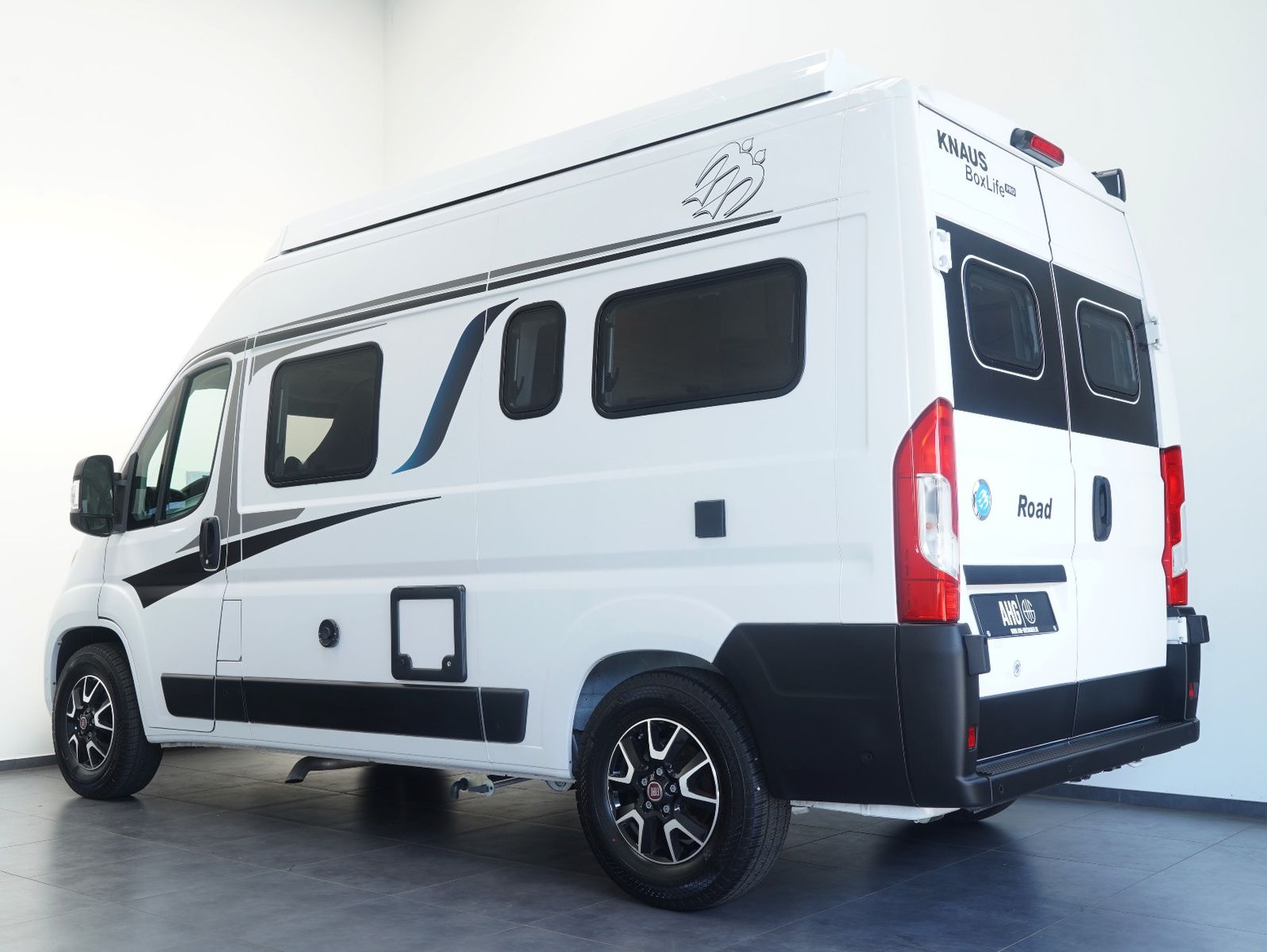Fahrzeugabbildung Knaus BOXLIFE PRO / 540 ROAD Aufstelldach/Markise