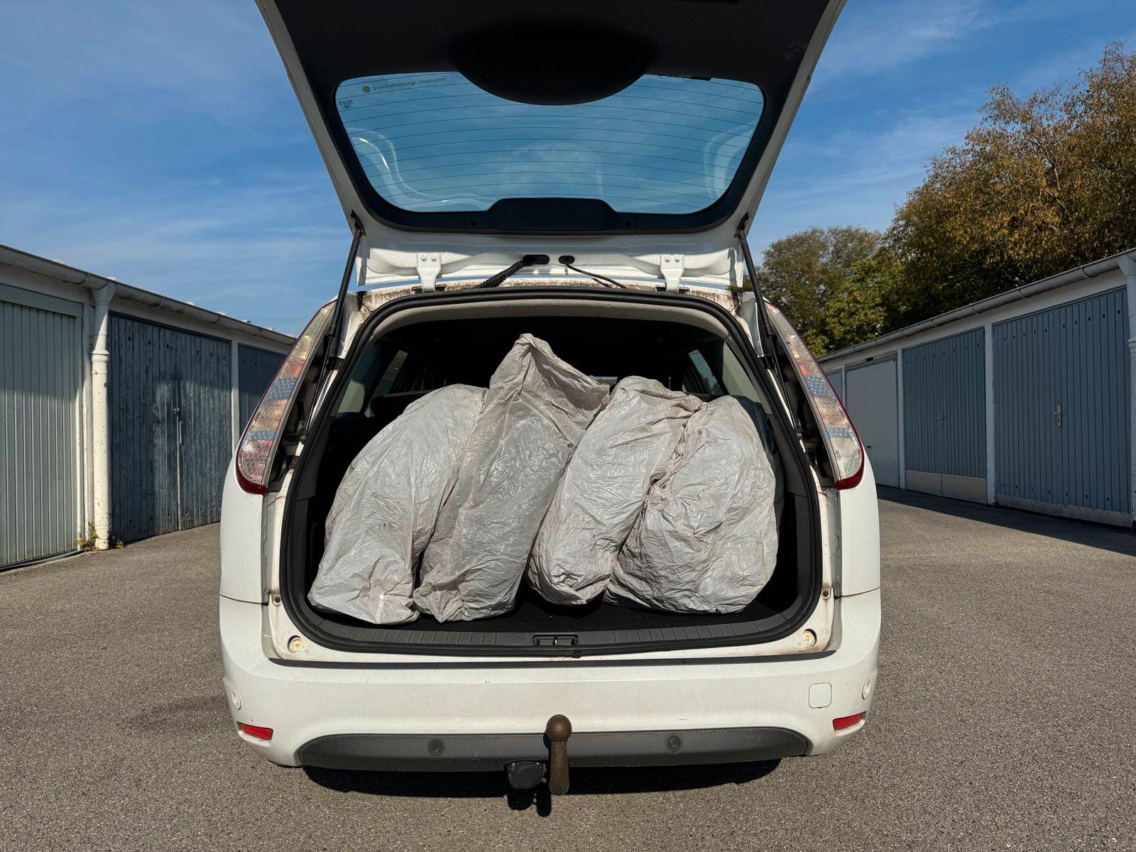 Ford Focus 2009 — photo 13