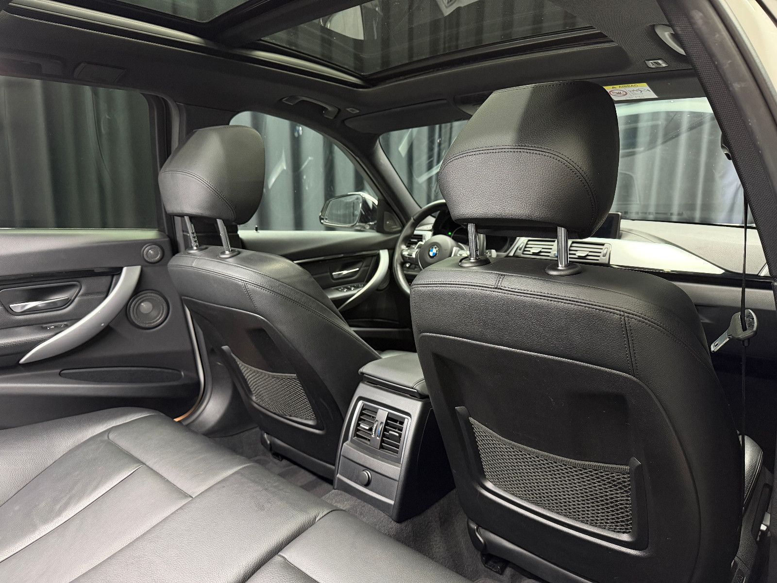 Fahrzeugabbildung BMW 340i Touring xDrive M Sport |H/K|HuD|AHK|PANO
