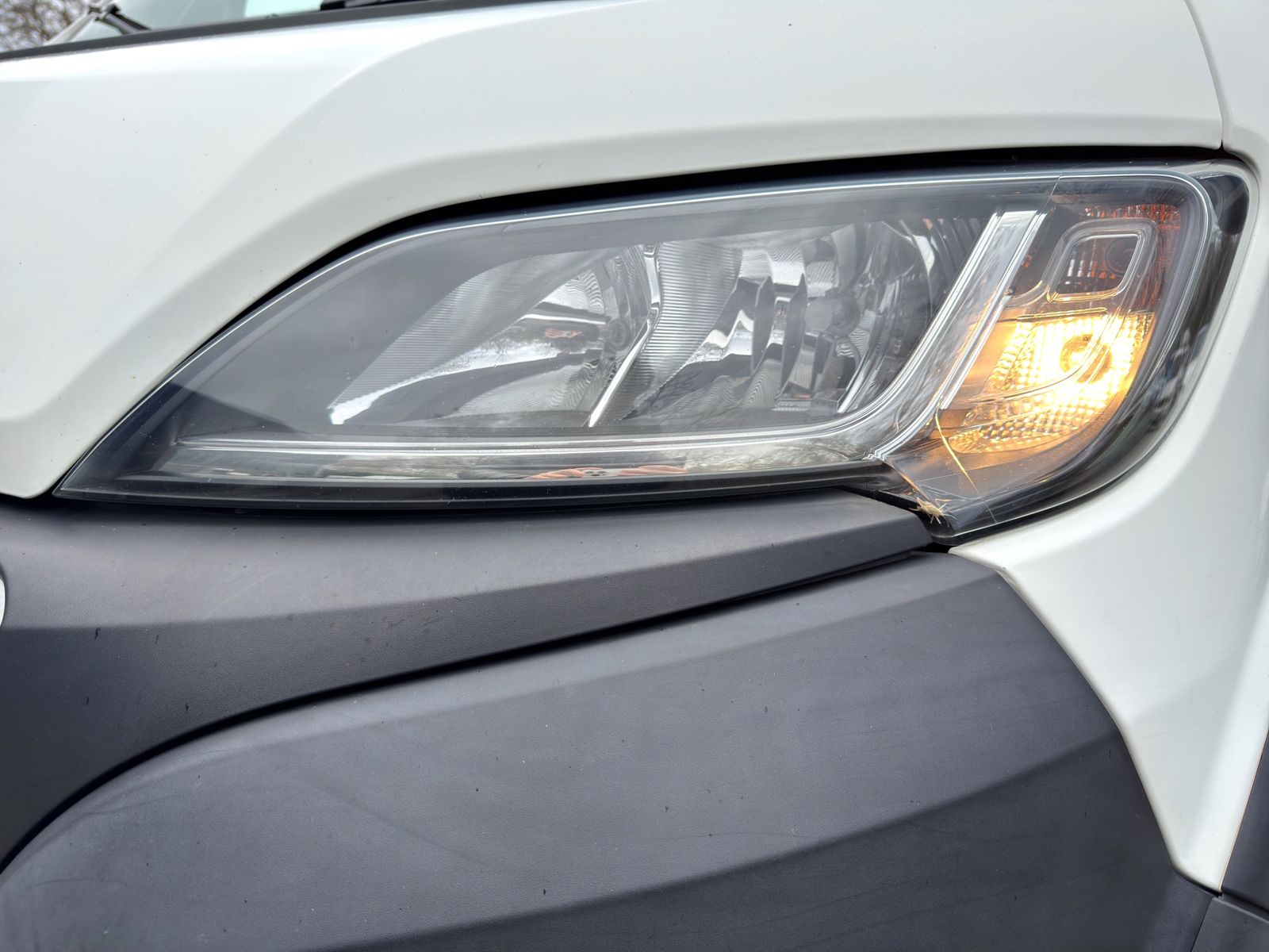 Fahrzeugabbildung Peugeot Boxer 435 L4 BlueHDi 165 DoKa*Klima*AHK*DOPPELK*