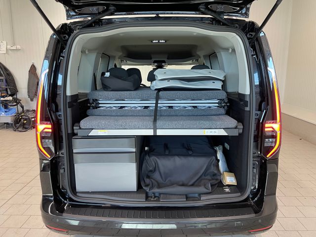 Caddy California 2.0 TDI DSG LED RFK ACC NAVI