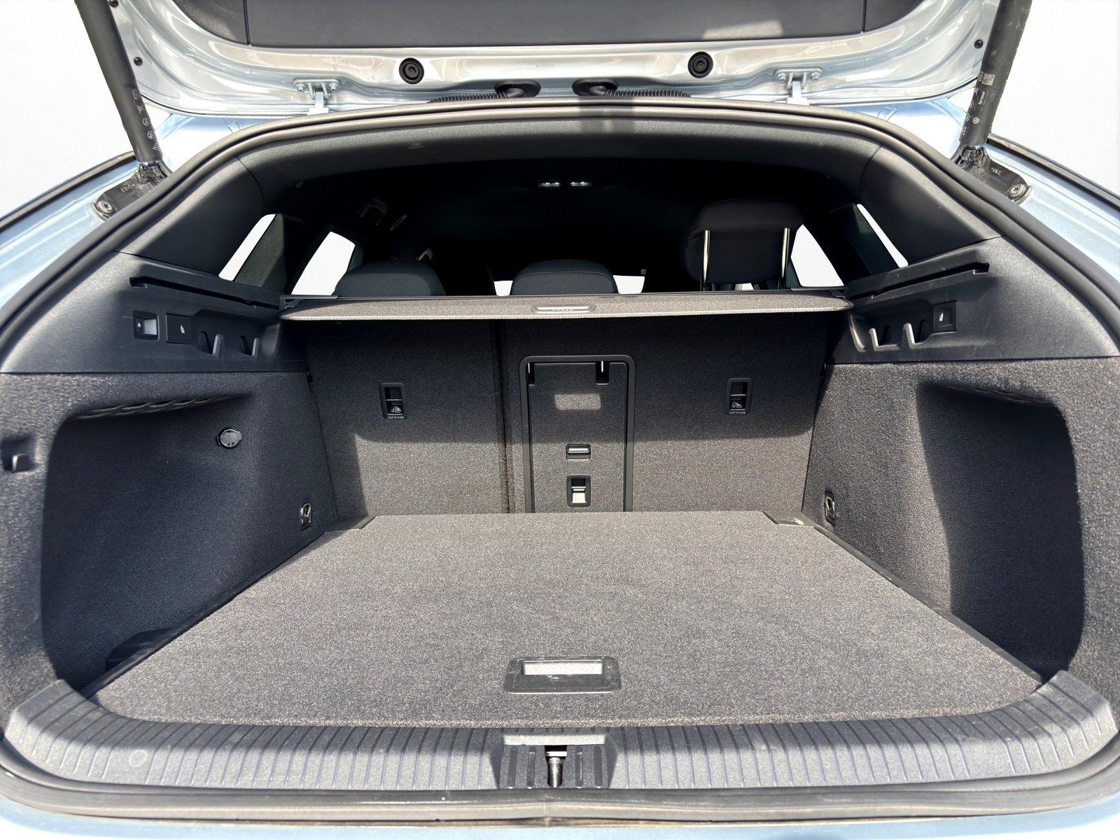 Volkswagen ID.7 Tourer Pro | LED | NAVI | AHK | SITZH. |