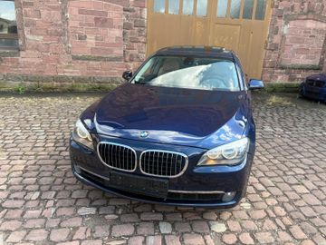 BMW 740 - 2