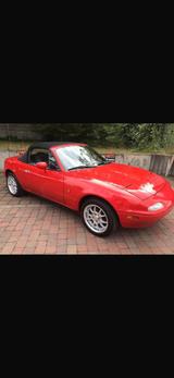 Mazda MX5 NA Oldtimer, Rot - gebrauchte Mazda MX-5 aus dem Jahr 1990