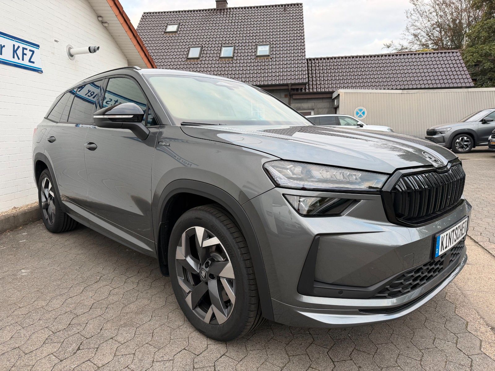 Skoda Kodiaq 2.0 TDI 4x4 Sportline AHK  Matrix  ACC imagem 2