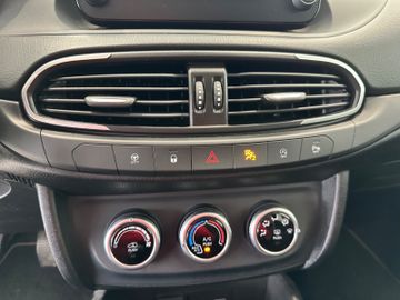 Bild 19 Fiat Tipo City Cross