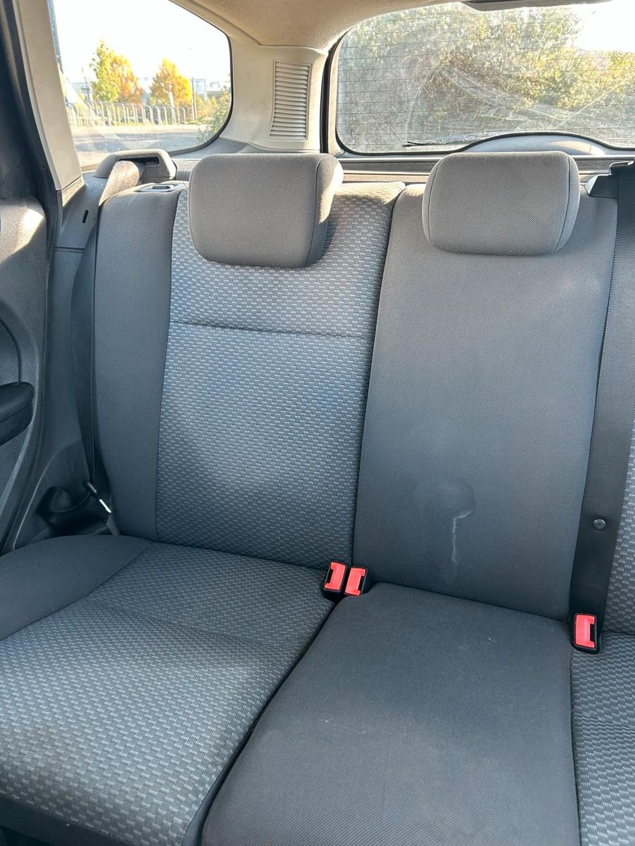 Ford Focus 2007 — photo 7