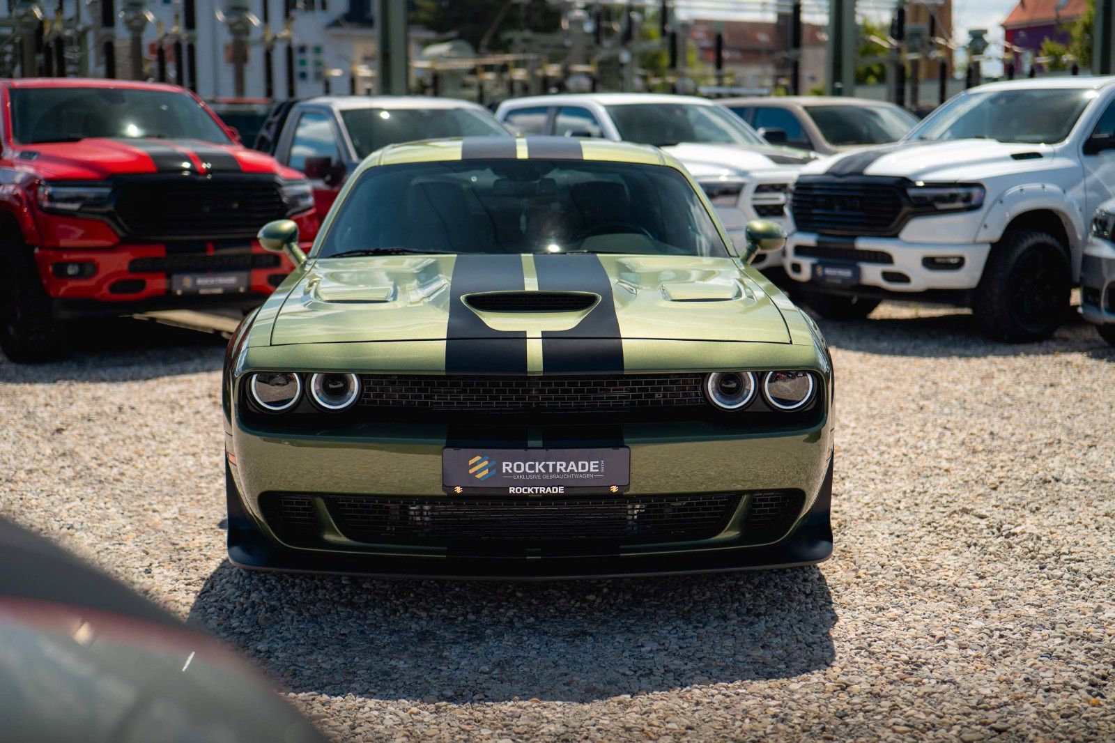 Fahrzeugabbildung Dodge Challenger 6.4 V8 SRT 392 R/T SCAT PACK WIDEBODY
