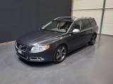 Volvo V70 D5 Edition R-Design *Leder| Navi| Xenon* - Volvo V70: V70d5