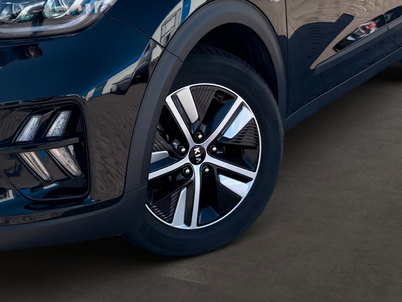 Fahrzeugabbildung Kia Niro Vision *Voll-Hybrid*