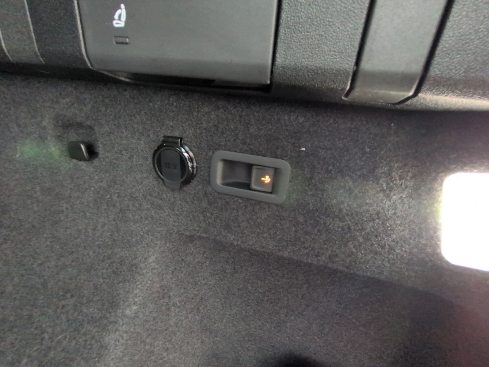 Tayron 1.5 TSI eHybrid Life AHK/KAMERA/APP