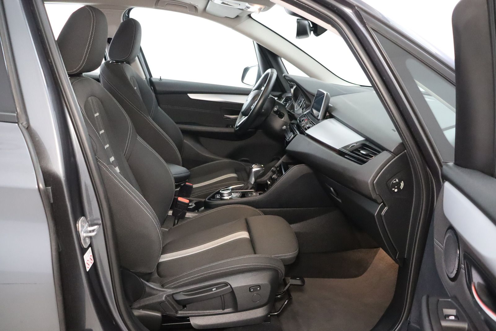 Fahrzeugabbildung BMW 225 xe i Performance Advantage Active Tourer