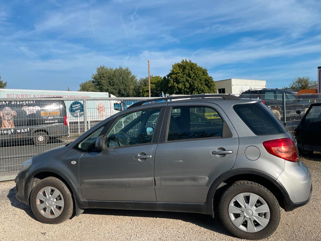 Suzuki SX4