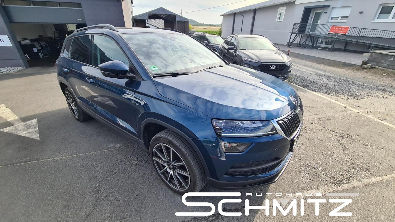 Skoda KAROQ Style 1.5 TSI DSG AHK PANO PDC+KAME  [...]