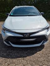 Toyota Corolla 1,8 Hybrid Teamplayer Touring Sports... - Toyota Corolla Teamplayer mit Benzin-Antrieb