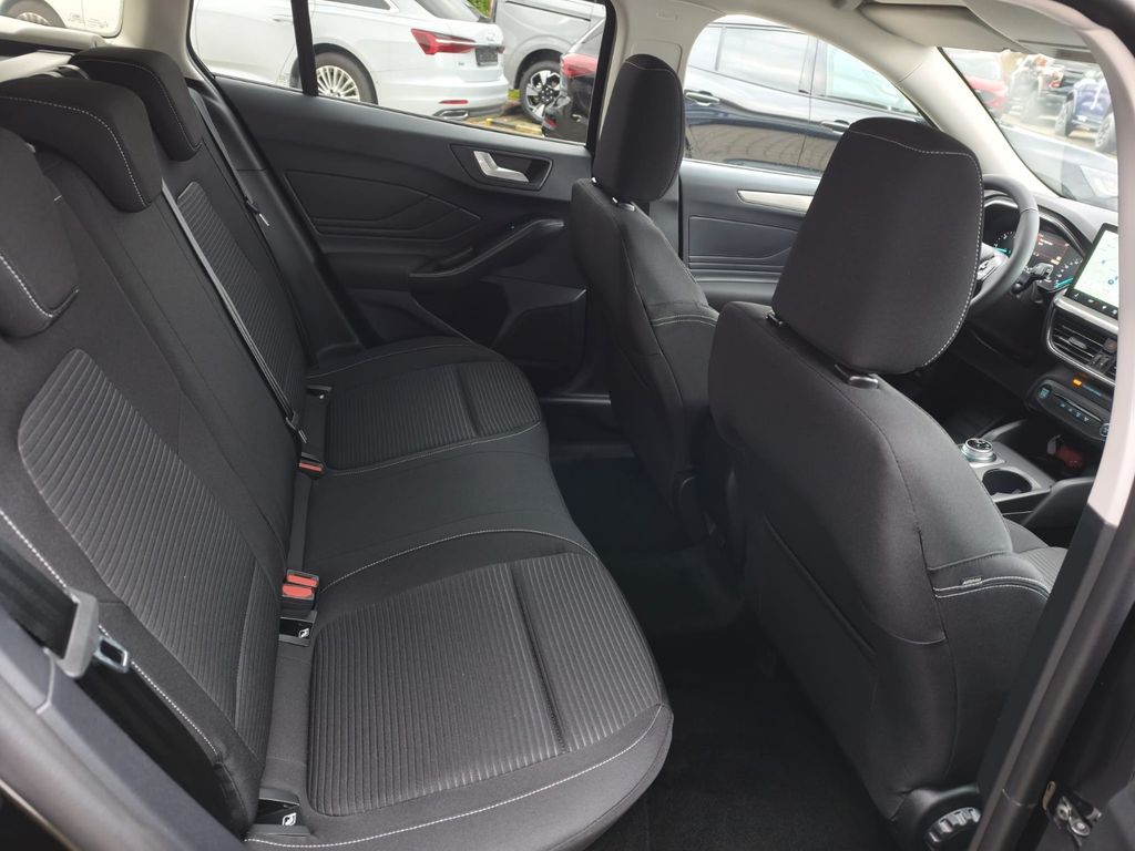 Ford Focus — fotografia 3