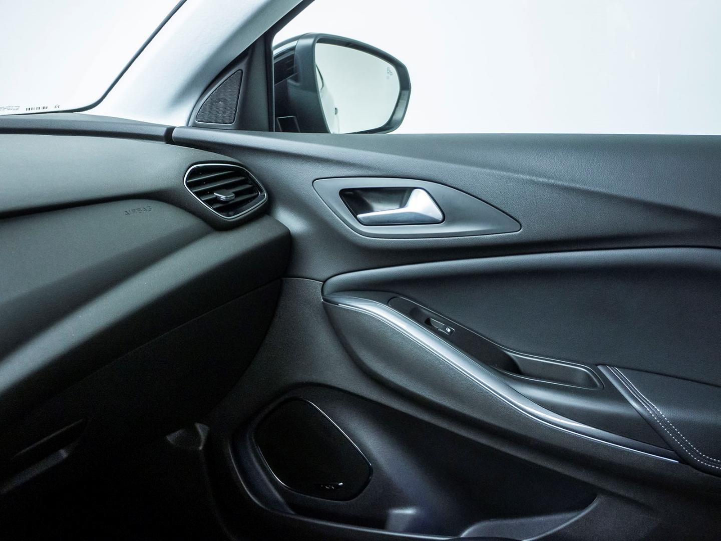 Opel Grandland Ultimate 1.2 Turbo AUTOMATIK WINTERPAK