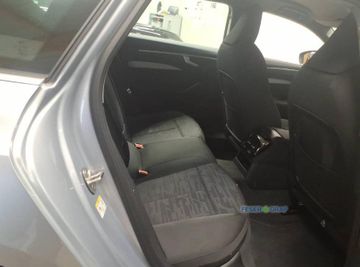 Audi A6 - 8